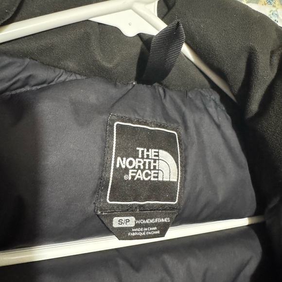 The North Face Charcoal Puffer Vest - Picture 6 of 7